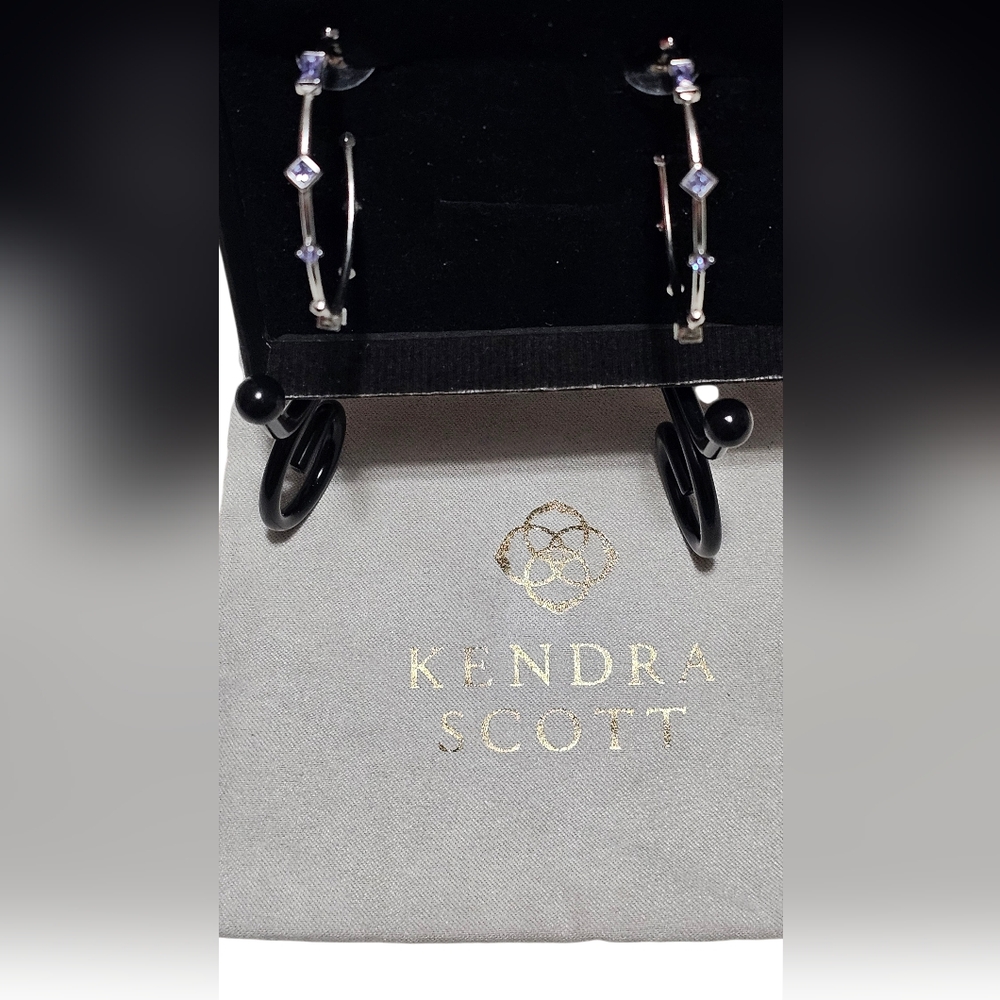 KENDRA SCOTT Lexi Hoop Earrings with Light Blue Baquette & Geometric Rhinestones - Picture 5 of 7